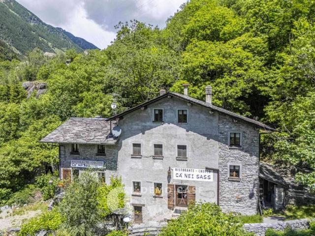 Locale Commerciale in vendita a Lirone, San Giacomo Filippo