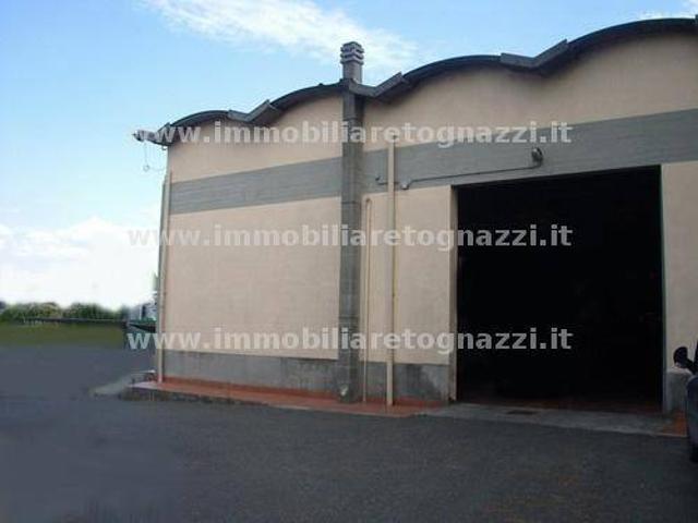 Locale Commerciale in vendita a San Gimignano, Toscana