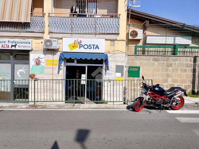 Locale Commerciale in vendita a San Giorgio A Cremano, Campania