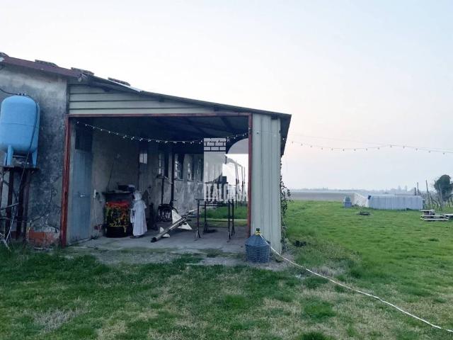 Rustico in vendita a San Giorgio Bigarello, Lombardia
