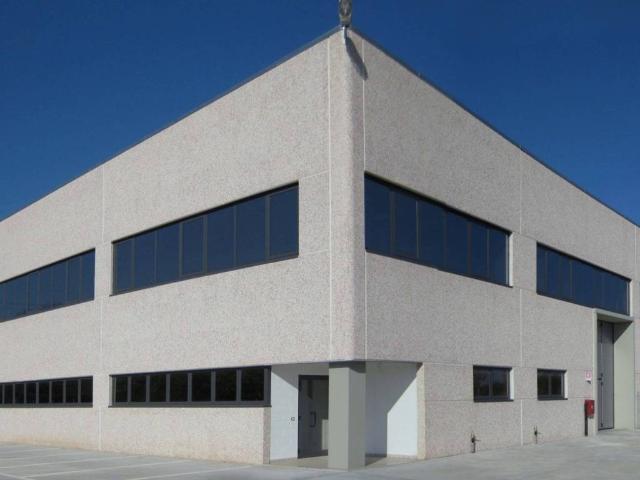 Locale Commerciale in vendita a San Giorgio Di Nogaro, Friuli-Venezia Giulia