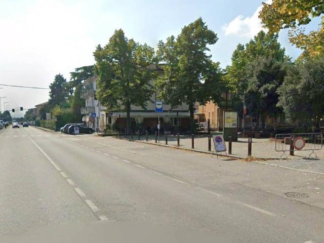 Locale Commerciale in vendita a San Giorgio Piacentino, Reggio Emilia