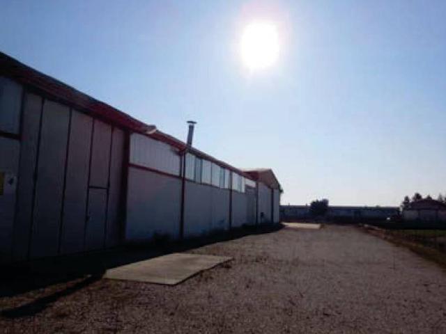 Locale Commerciale in vendita a San Giovanni Al Natisone, Friuli-Venezia Giulia