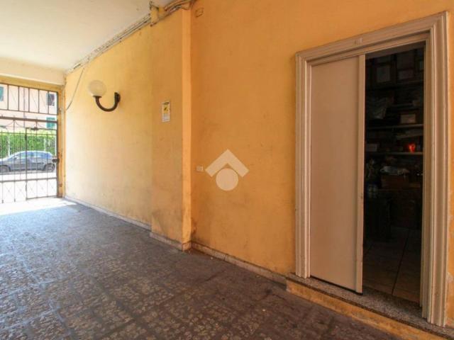 Locale Commerciale in vendita a Zivido, San Giuliano Milanese