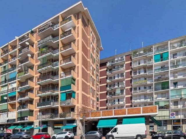 Locale Commerciale in vendita a Borgolombardo, San Giuliano Milanese