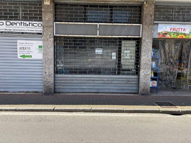 Locale Commerciale in vendita a Borgolombardo, San Giuliano Milanese