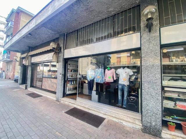 Locale Commerciale in vendita a Borgolombardo, San Giuliano Milanese