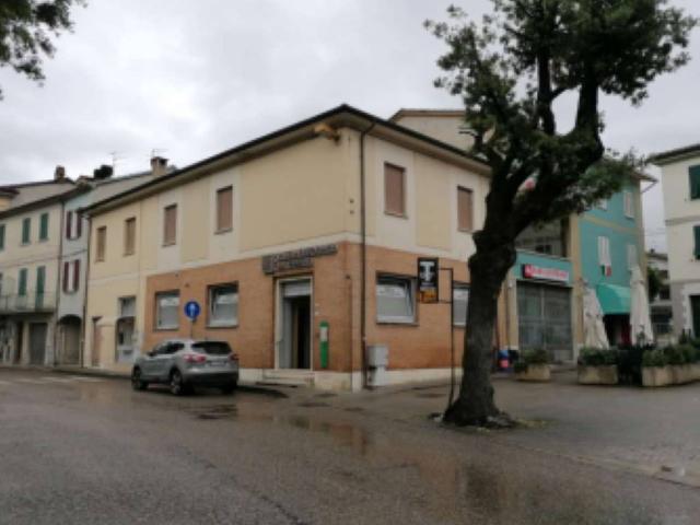 Locale Commerciale in vendita a Lama, San Giustino