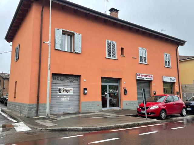 Locale Commerciale in vendita a Idice, San Lazzaro