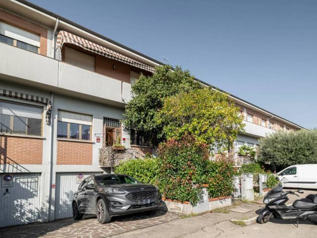 Locale Commerciale in vendita a Cicogna, San Lazzaro
