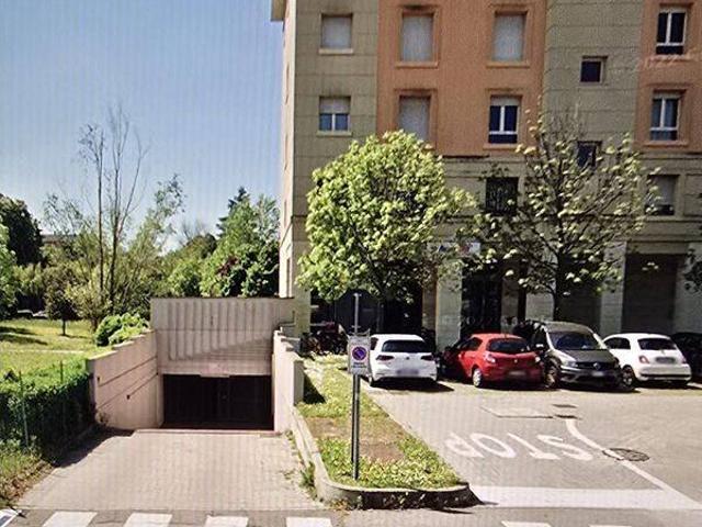 Locale Commerciale in vendita a Caselle, San Lazzaro