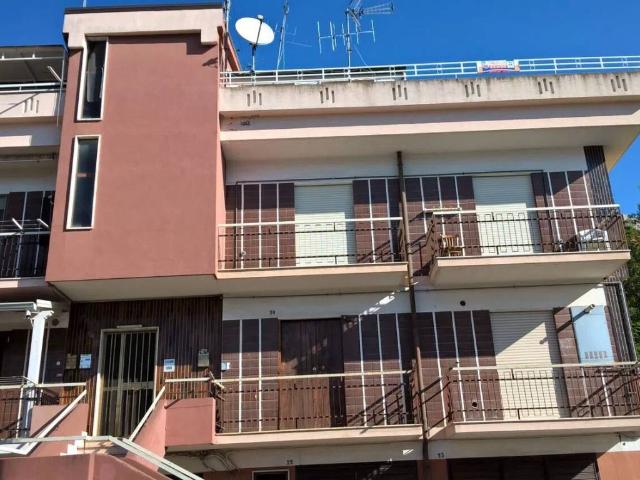 Locale Commerciale in vendita a Puglia, Foggia