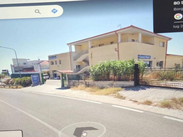 Locale Commerciale in vendita a Puglia, Foggia
