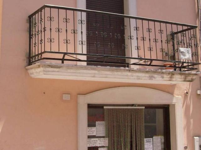 Locale Commerciale in vendita a Puglia, Foggia