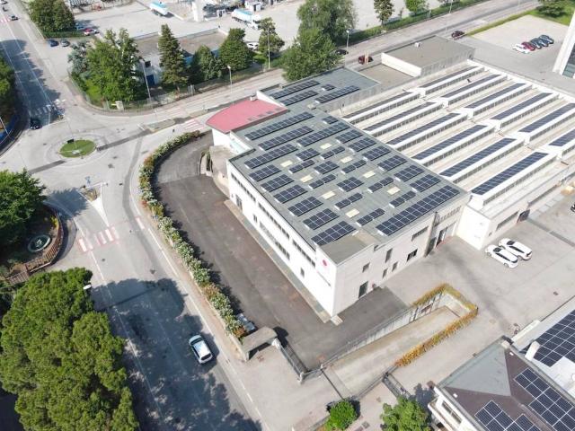 Locale Commerciale in vendita a Case Nuove, San Martino Buon Albergo