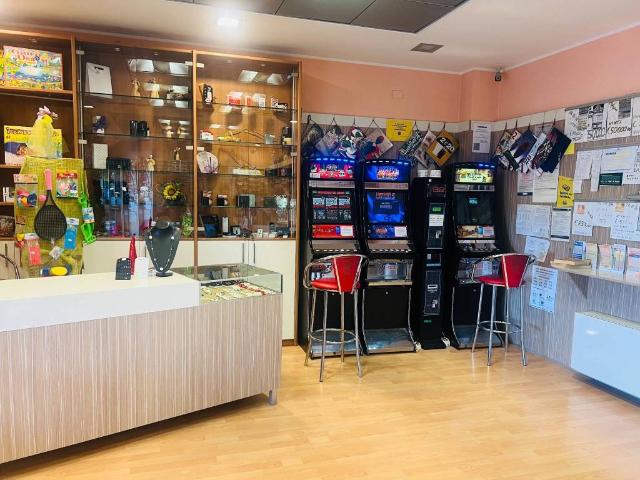 Locale Commerciale in vendita a San Filippo, San Michele Al Tagliamento