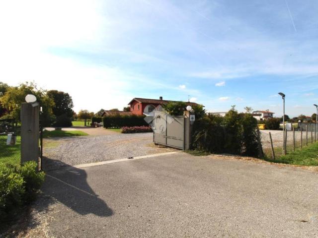 Palazzo in vendita a Marinella, San Michele Al Tagliamento