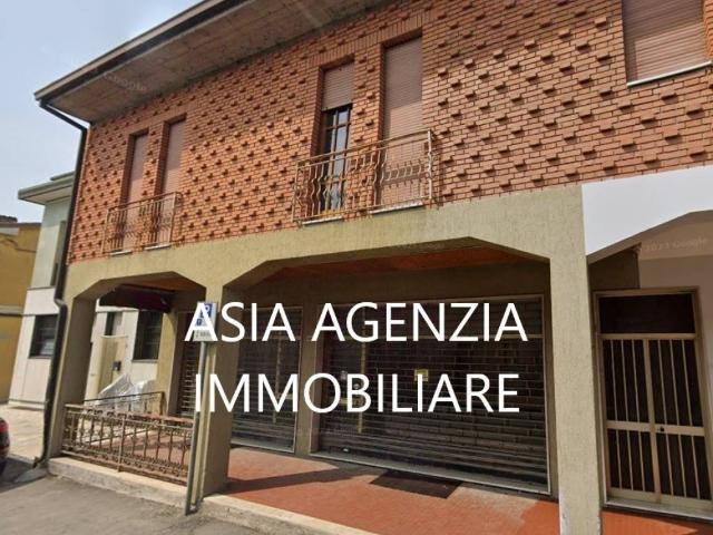 Locale Commerciale in vendita a San Paolo, Lombardia