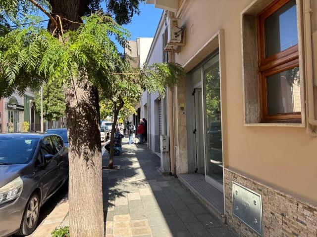 Locale Commerciale in vendita a Puglia, Brindisi