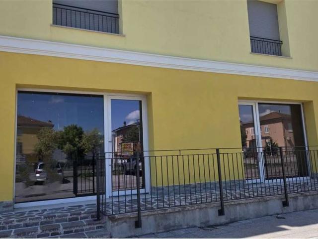 Locale Commerciale in vendita a Unione Comuni Modenesi Area Nord, San Prospero
