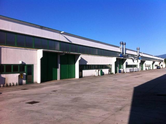 Locale Commerciale in vendita a San Quirino, Friuli-Venezia Giulia
