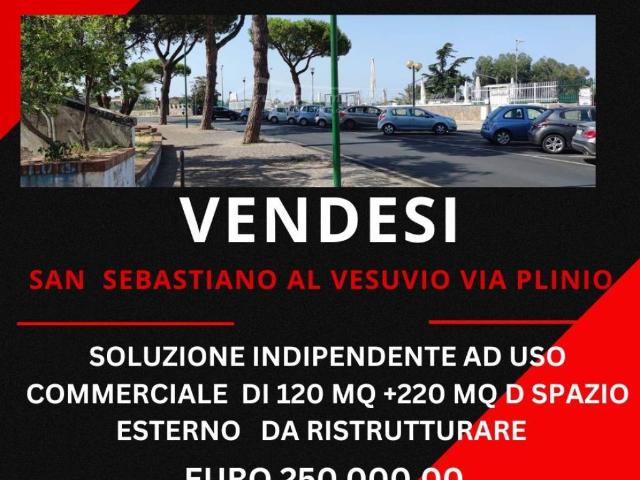 Locale Commerciale in vendita a San Sebastiano Al Vesuvio, Campania