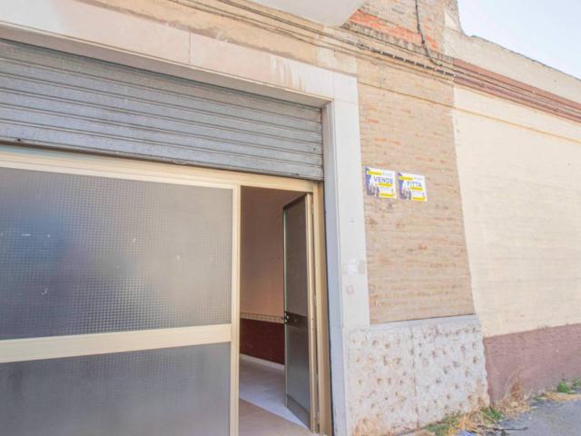 Locale Commerciale in vendita a Puglia, Foggia