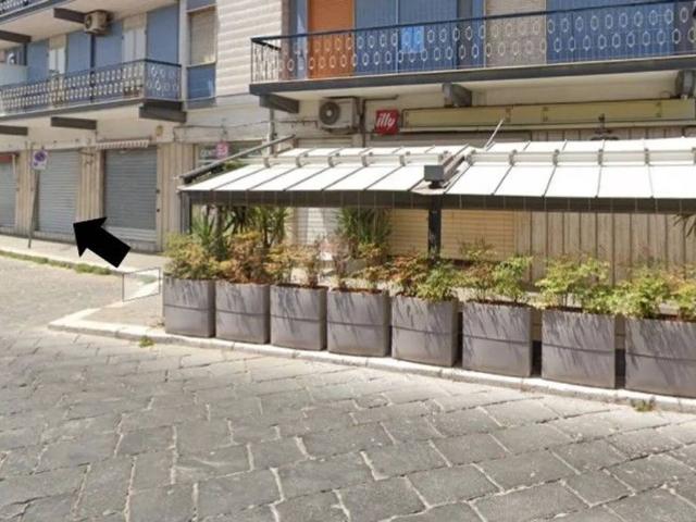 Locale Commerciale in vendita a Puglia, Foggia