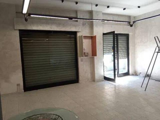 Locale Commerciale in vendita a Puglia, Foggia