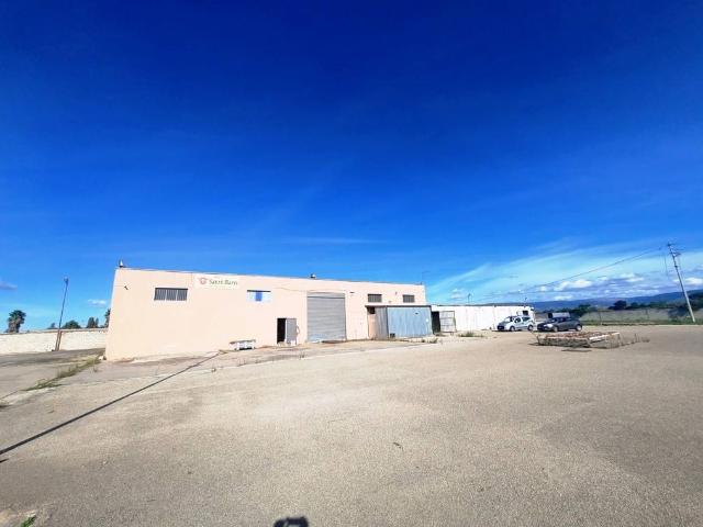 Locale Commerciale in vendita a Puglia, Foggia