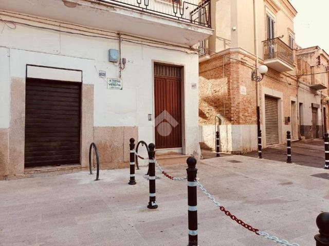 Locale Commerciale in vendita a Puglia, Foggia