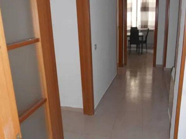 Locale Commerciale in vendita a Puglia, Foggia