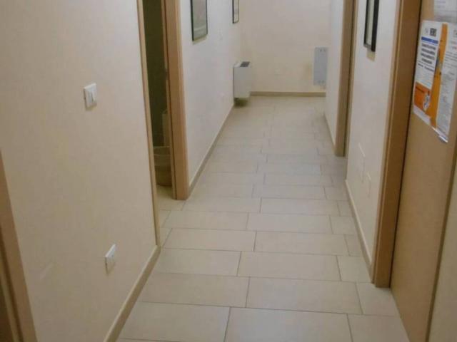Locale Commerciale in vendita a Puglia, Foggia