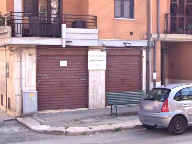 Locale Commerciale in vendita a Puglia, Foggia