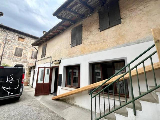 Locale Commerciale in vendita a Borgo Taliano, San Vito Al Tagliamento