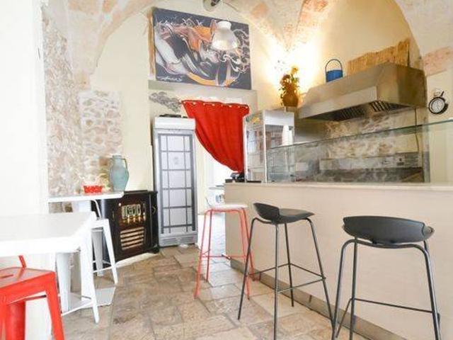Locale Commerciale in vendita a Puglia, Brindisi