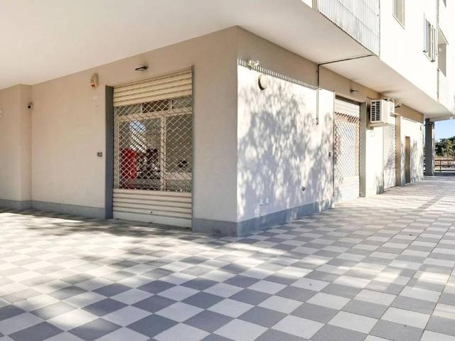 Locale Commerciale in vendita a San Vito Dei Normanni