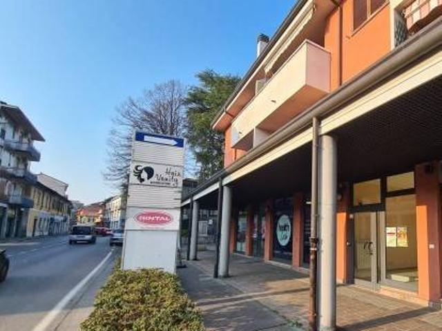 Locale Commerciale in vendita a San Vittore Olona, Lombardia