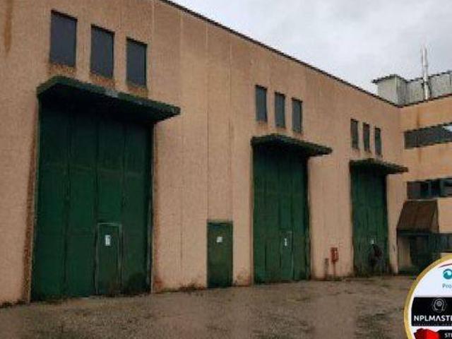 Locale Commerciale in vendita a Pocaia, Sansepolcro