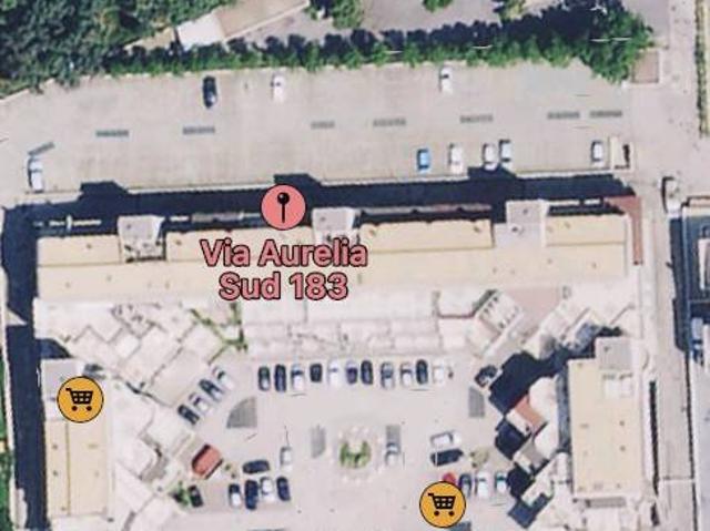 Locale Commerciale in vendita a Roma Capitale, Lazio