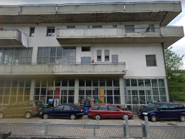 Locale Commerciale in vendita a Unione di Comuni della Romagna Forlivese, Santa Sofia