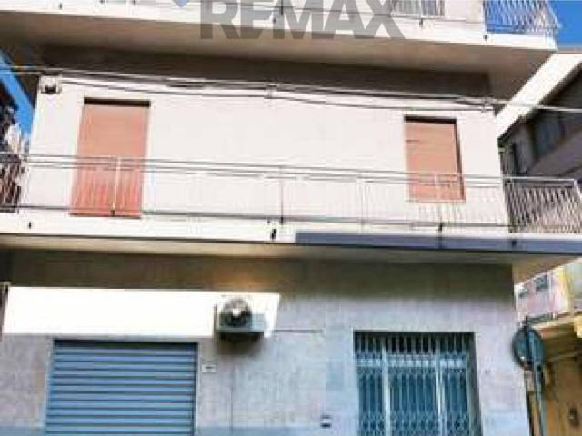 Locale Commerciale in vendita a Minà, Sant'agata Di Militello
