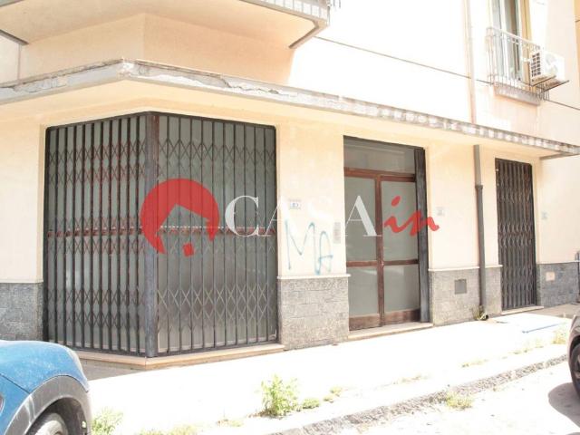 Locale Commerciale in vendita a Minà, Sant'agata Di Militello