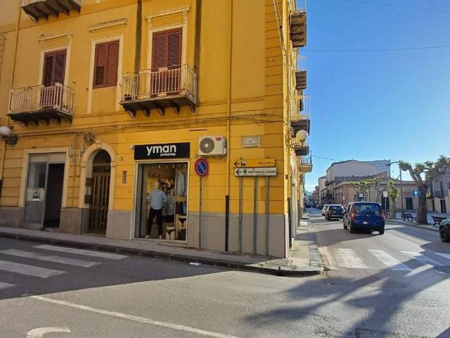 Locale Commerciale in vendita a Minà, Sant'agata Di Militello