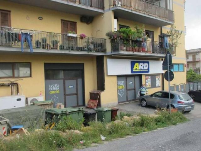Locale Commerciale in vendita a Sant'angelo Di Brolo, Sicilia