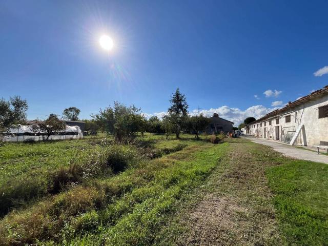 Locale Commerciale in vendita a La Giola, Santarcangelo di Romagna