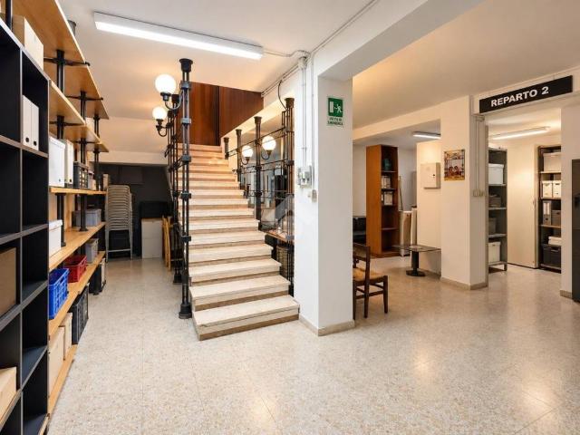 Locale Commerciale in vendita a Saittì, Sant'Egidio alla Vibrata