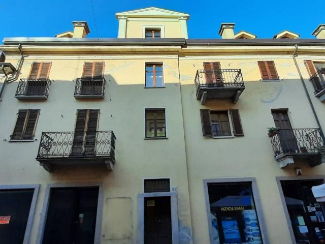 Locale Commerciale in vendita a Piemonte, Vercelli