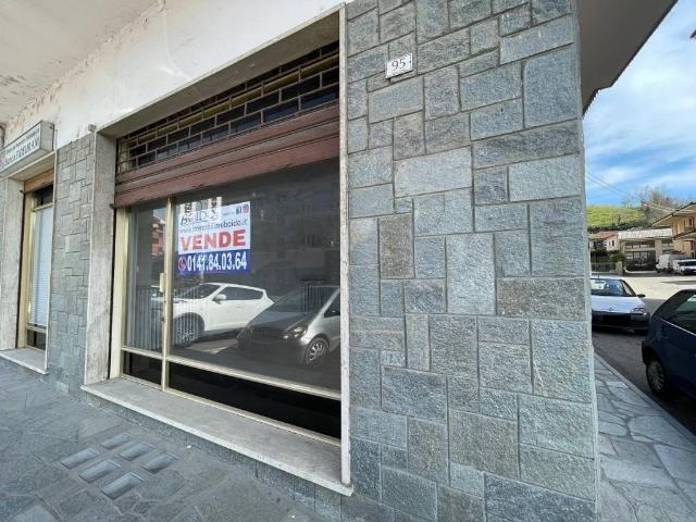 Locale Commerciale in vendita a Piemonte, Cuneo