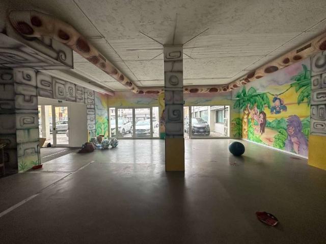 Locale Commerciale in vendita a Comunità montana della valle Trompia, Sarezzo